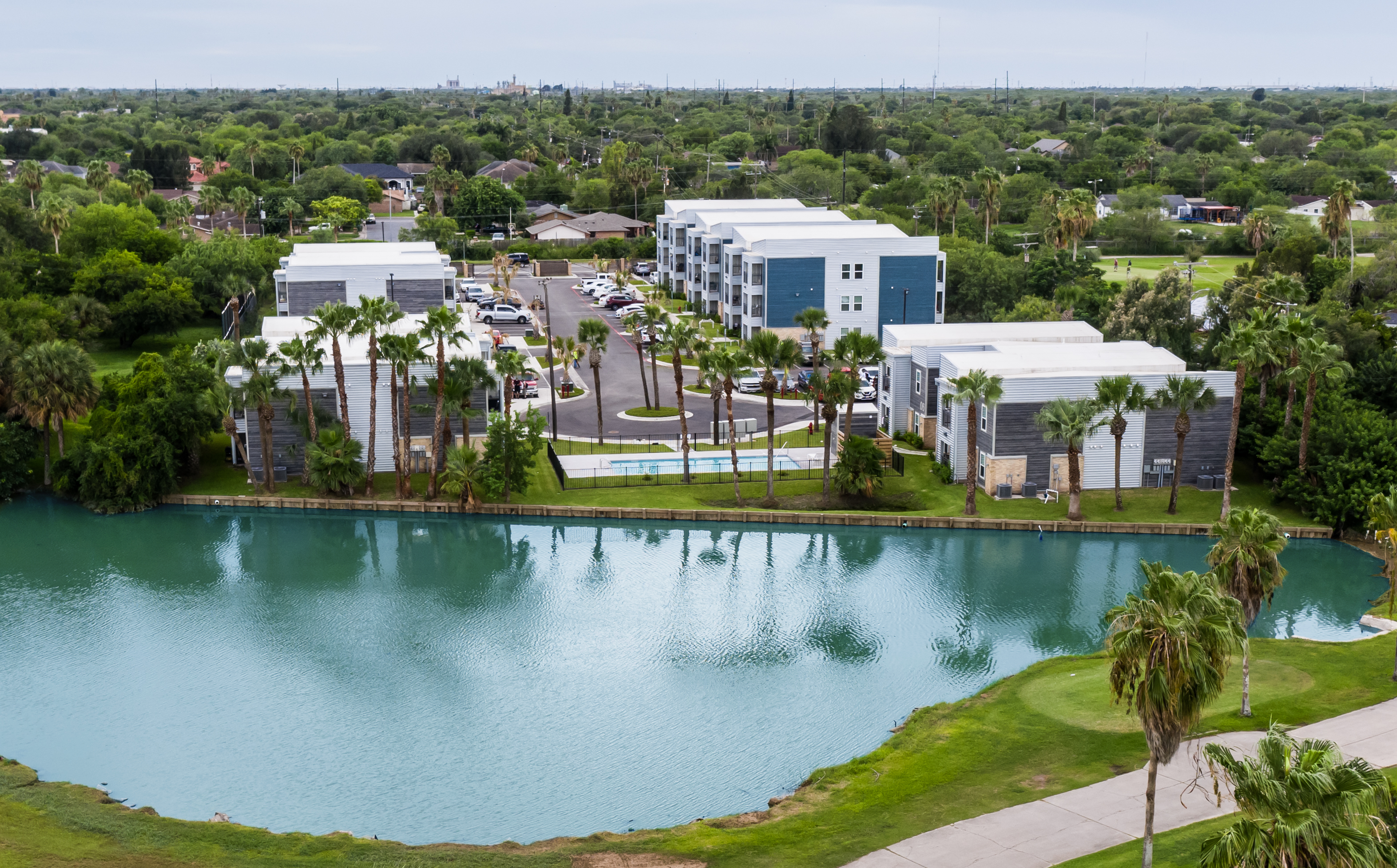 Wildrose Villas grounds